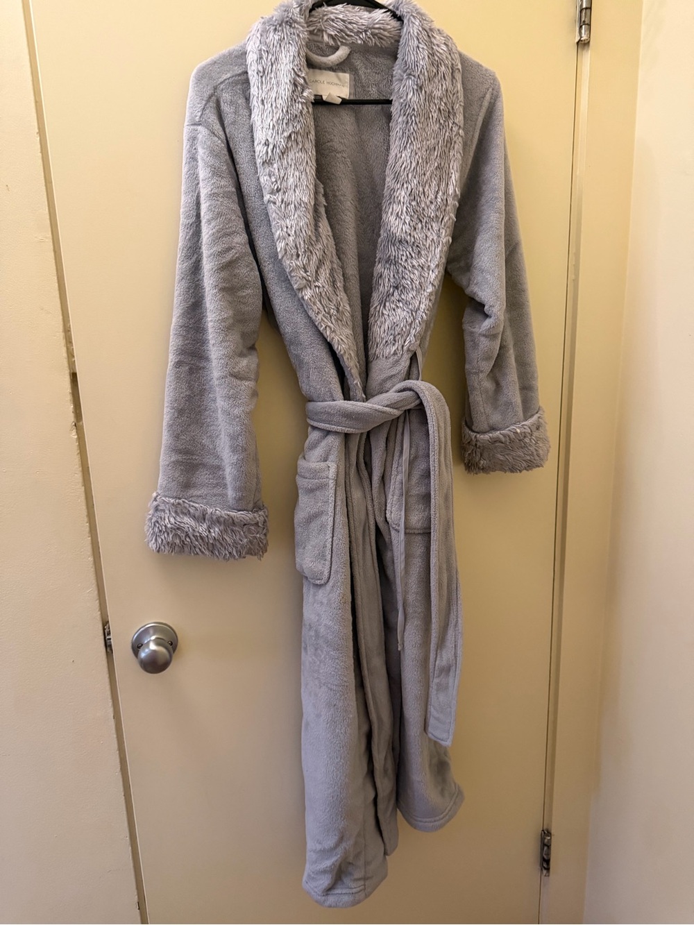 Midnight by Carole Hochman Light Gray Teddy Robe Jacket